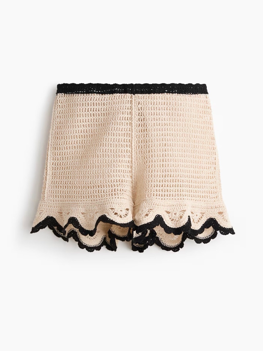 NEW Crochet Scallop-Hem Women’s Shorts in Cream with Black Trim